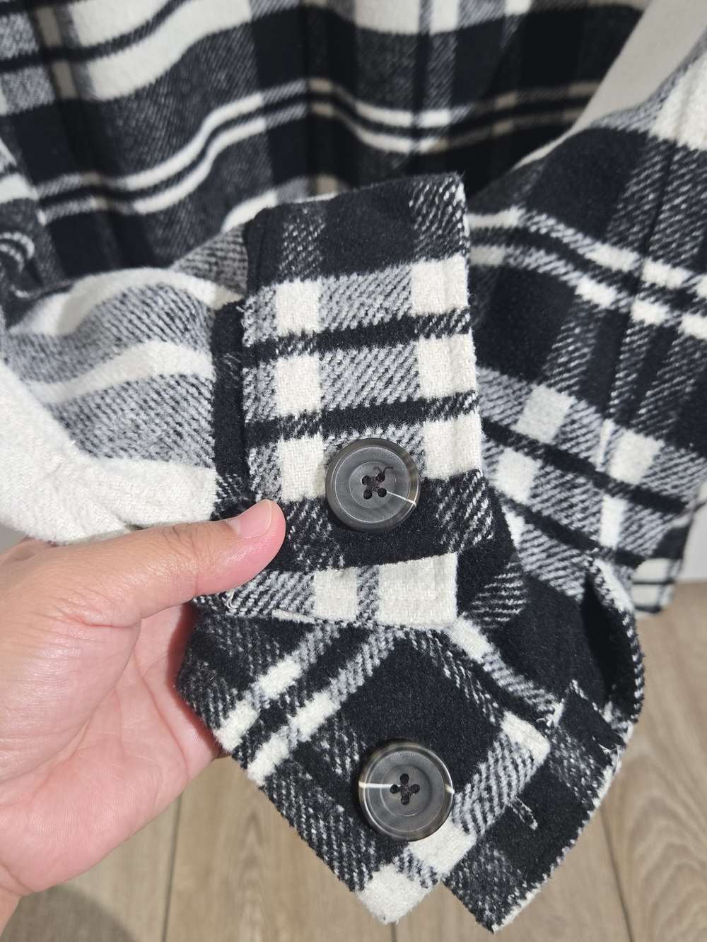 Dex Black and White Plaid Button-Up Shirt Jacket - Picture 5 of 5